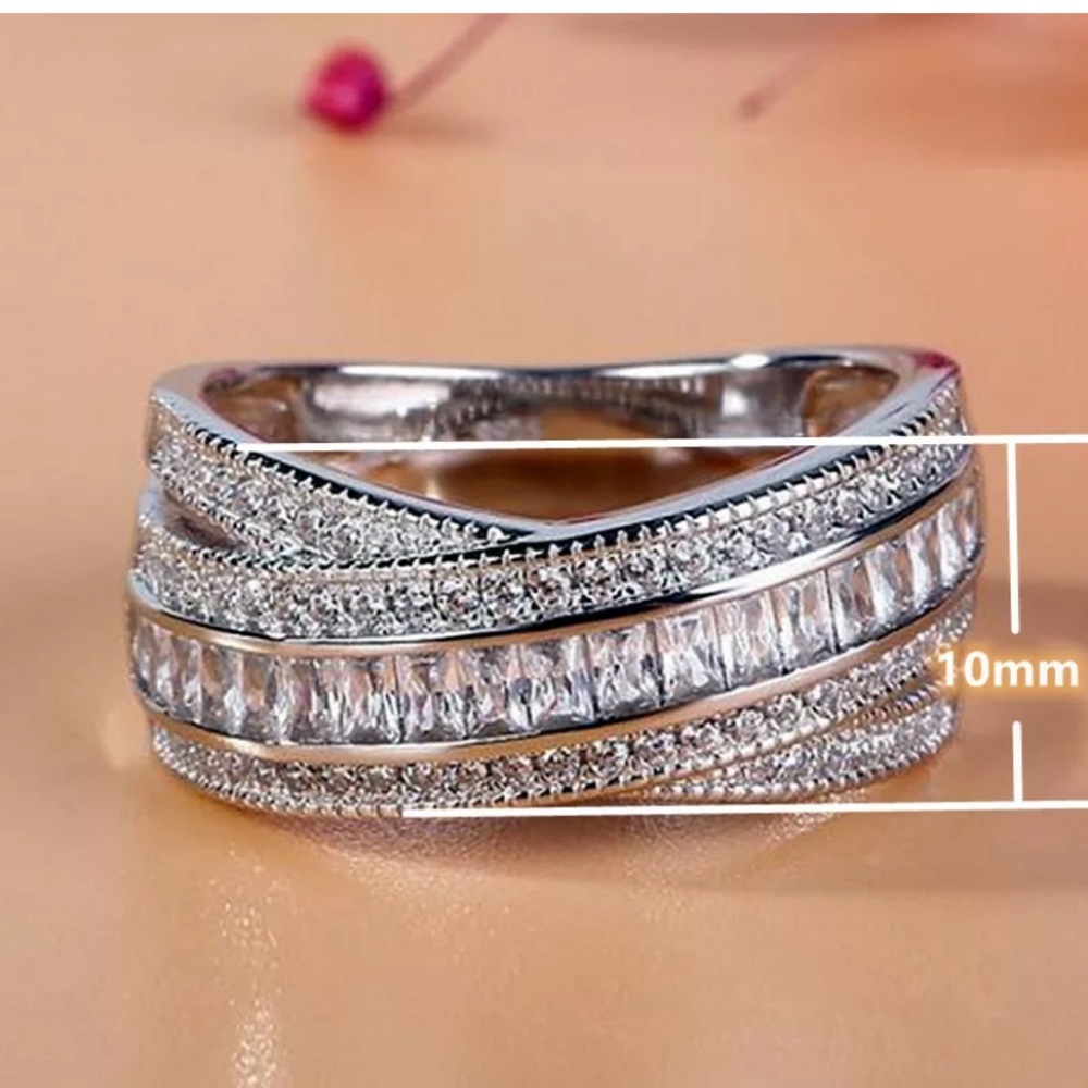 Fashion 925 Silver Ring Emerald Cut White Sapphire - Picture 2 of 3
